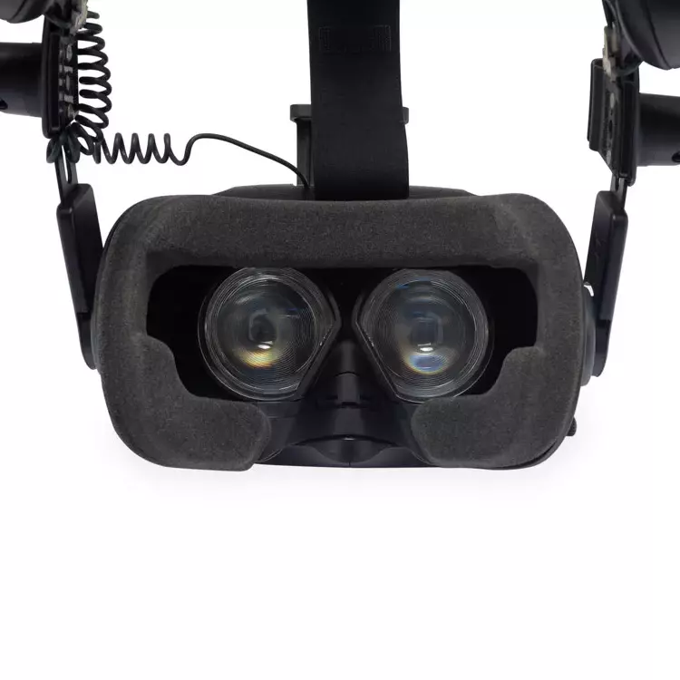 その他 HTC Vive VR(2016) CES 2016: HTC, Valve Revamp Vive Virtual Reality Headset